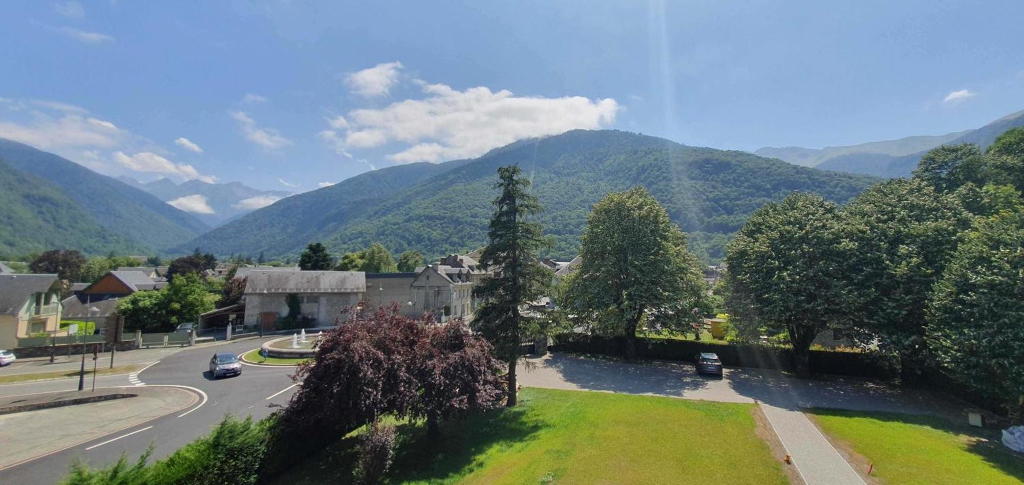 Maison De La Lionne Bagnères-de-Luchon Buitenkant foto